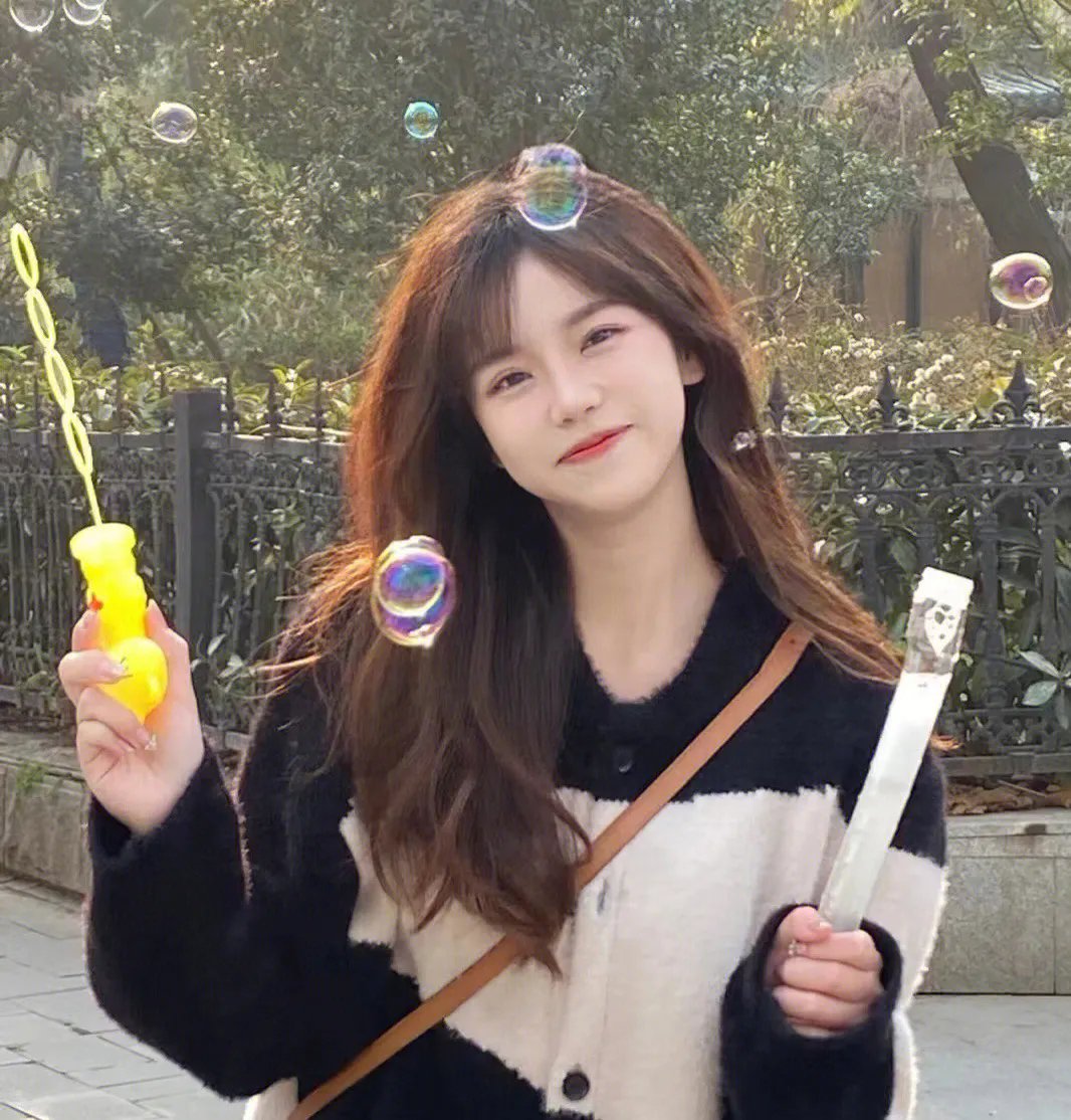 上帝创造美女